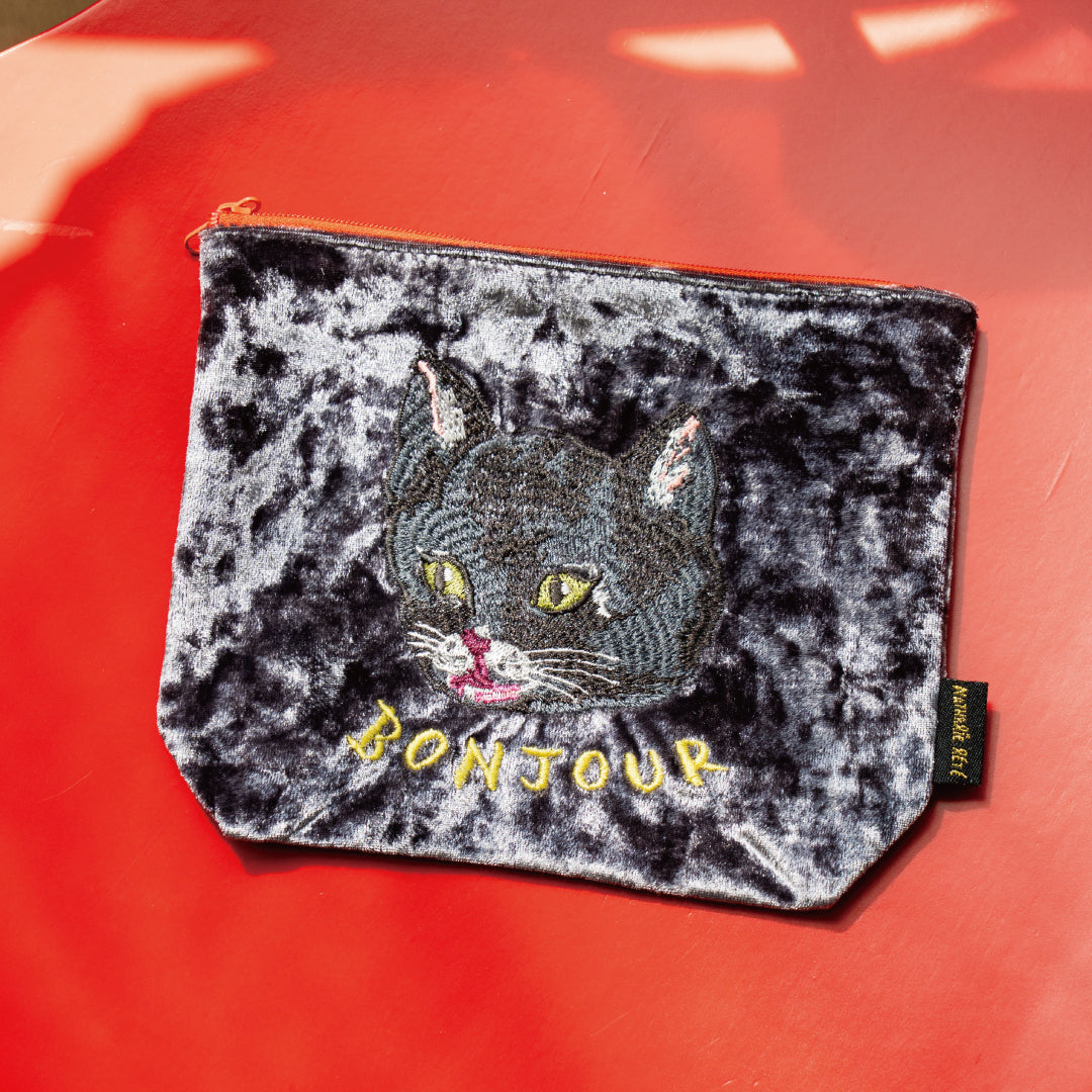 〈Nathalie Lete〉Velour pouch Black cat