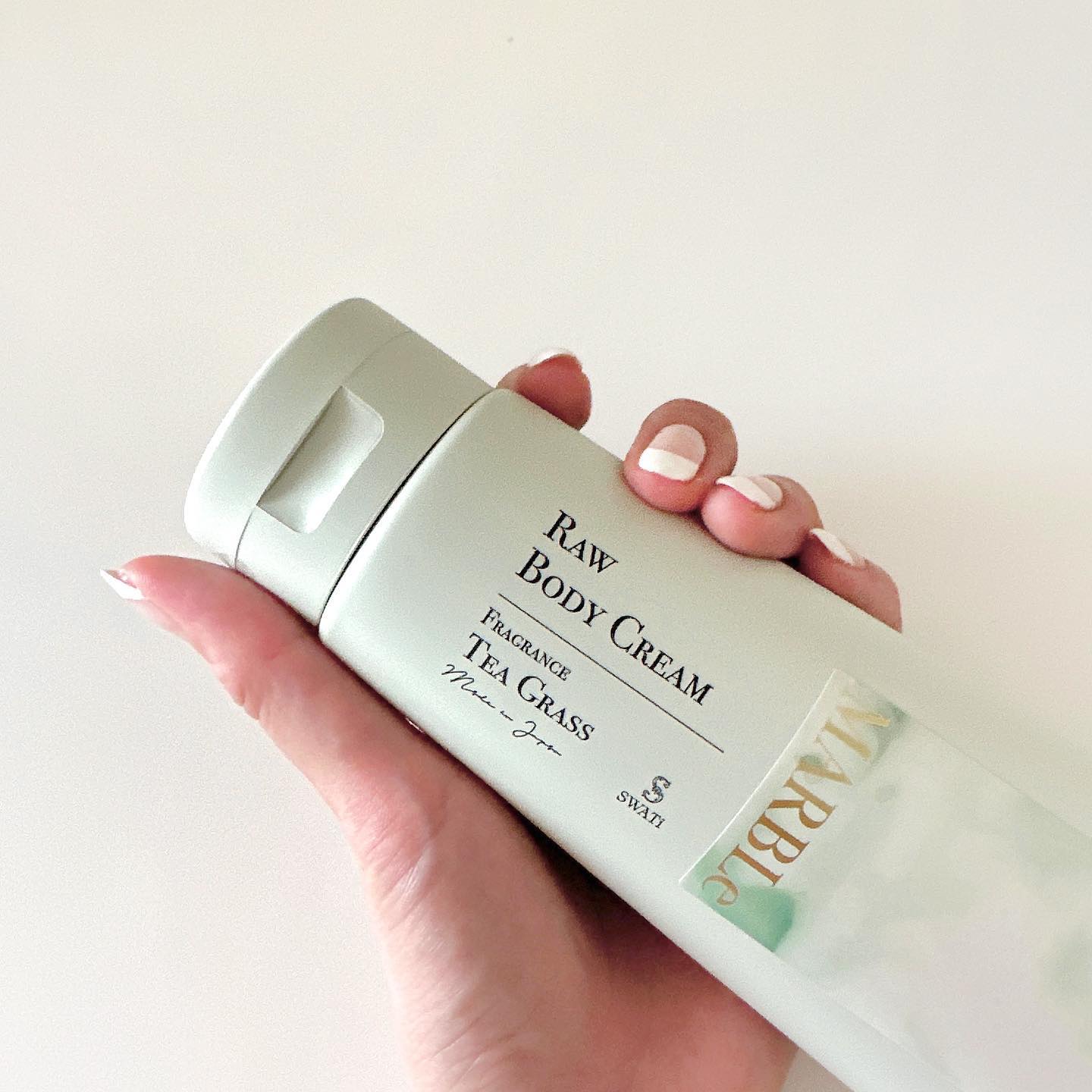 【SWATi MARBLe RAW BODY CREAM】m_____1988様