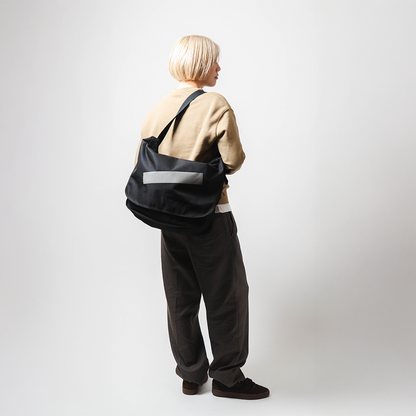 GACHA LARGE BAG　(BLACK)