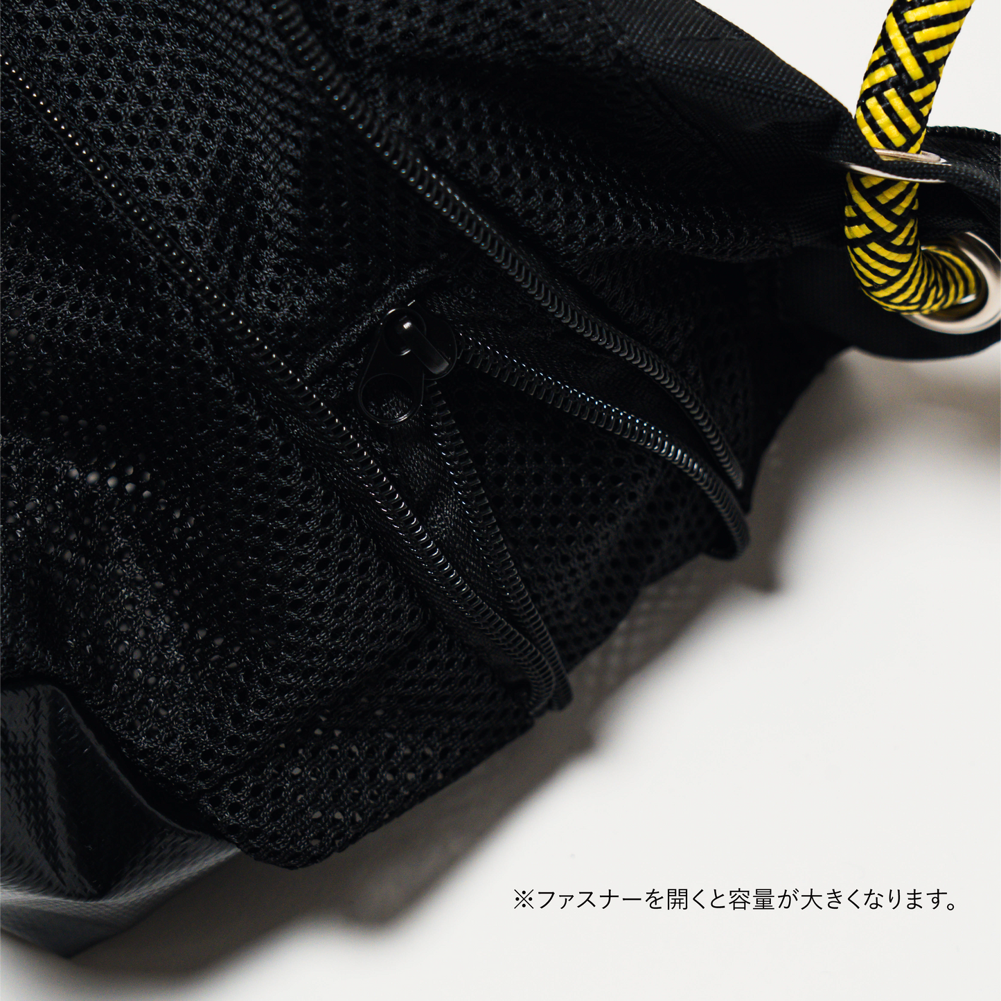 CYCLE MESH MINI BAG  (BLACK)