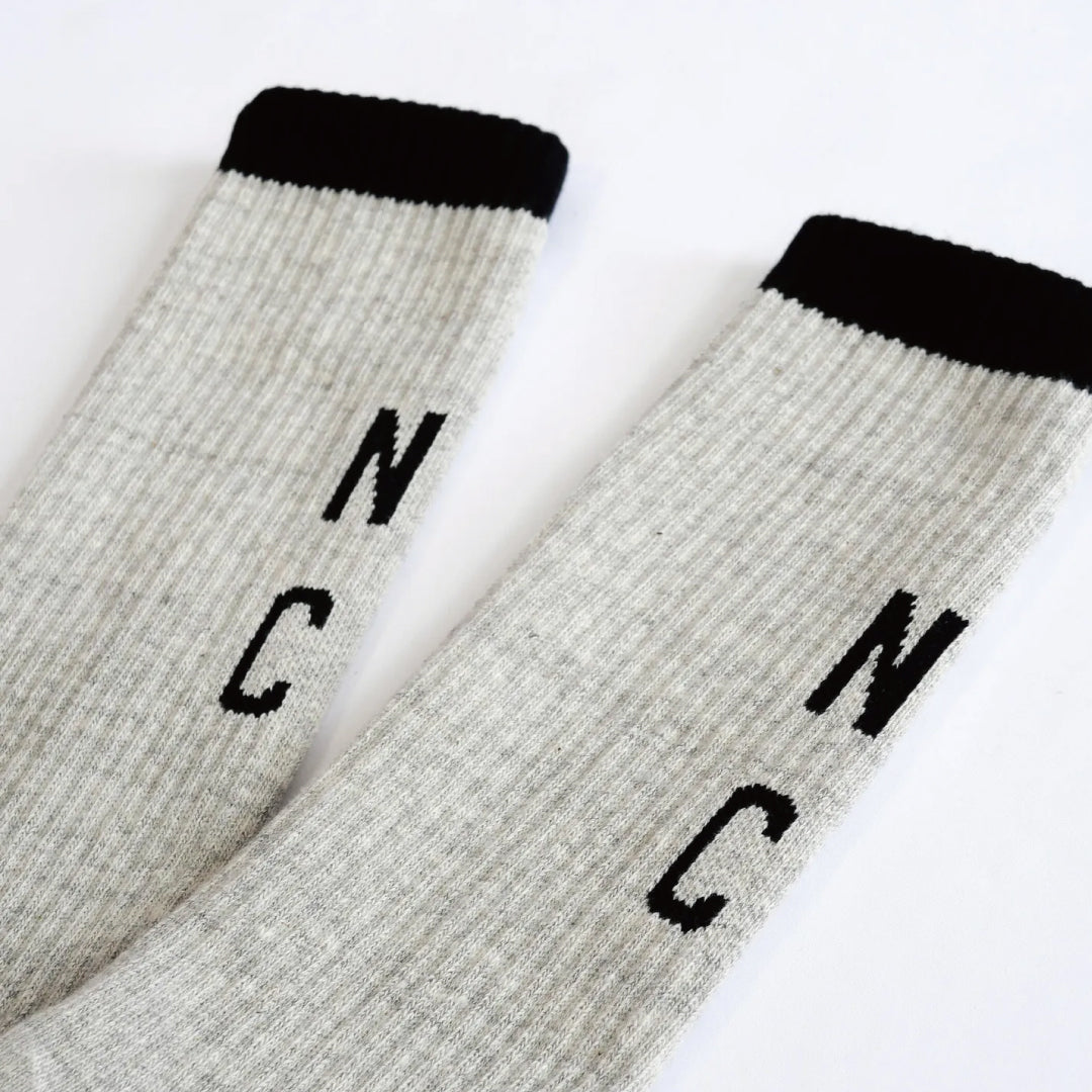 【数量限定】NIOCAN & HOiSUM《奈良醸造コラボソックス(25-28cm)》