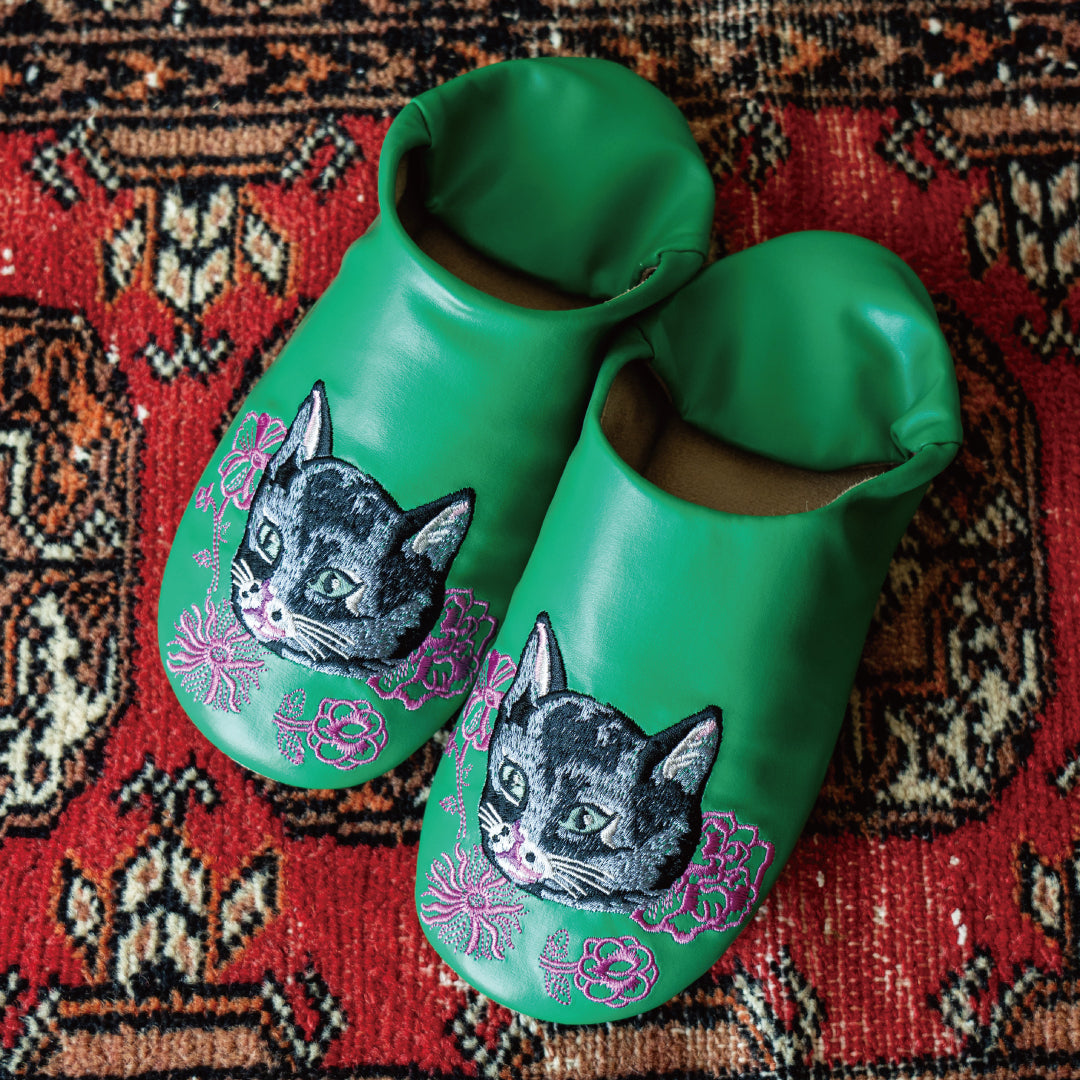 Nathalie Lete〉Embroidered Slipper Black cat – F.room ONLINE STORE