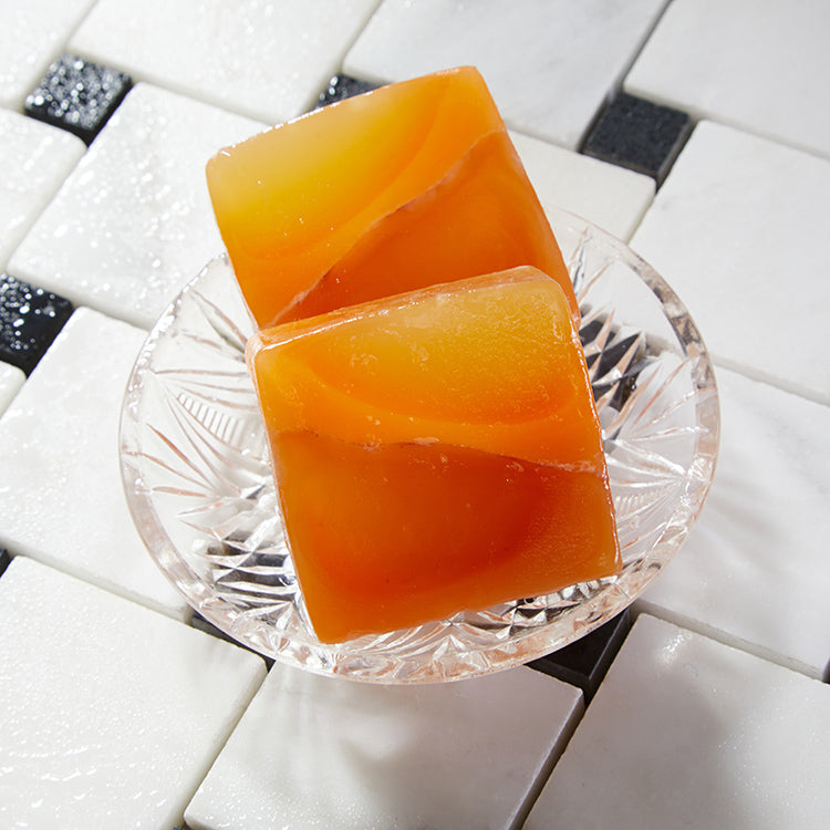 COSMIC CUBE Leo 7/23-8/22